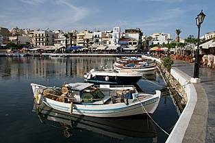 Agios-Nikolaos-crete-Lake-Voulismeni - Greece