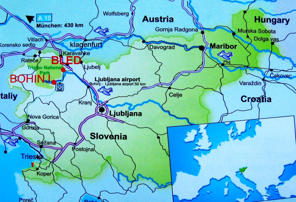 Map of Slovenia with Lake Bled and lake Bohinj 