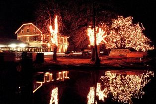 Lake Bled Christmas time - Slovenia