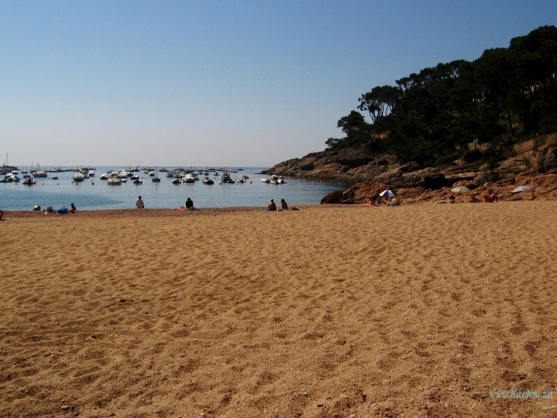 Family holidays on the beaches of Tamariu - Costa Brava, Spain 