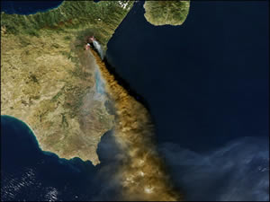 Eruption of mt Etna 2002