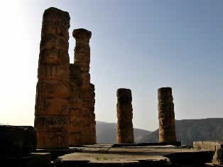 Apollo temple Delphi