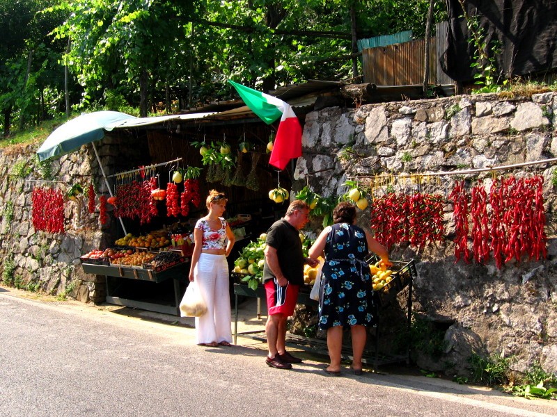 Amalfi life with fresh fuits and vegetables is present at each minimarket even on a this between Sorrento and Pompeii road - Italy 