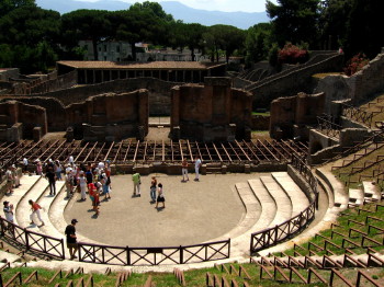 ancient pompeii theater