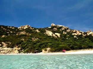 Roccapina-beach-turquoise-water beach Corsica