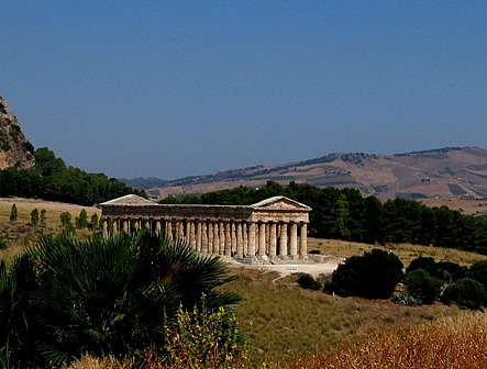Doric temple of Segesta - Sicily
