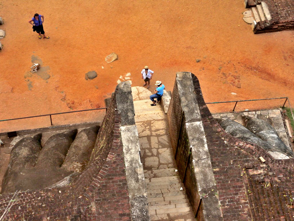Climb to Lion's rock fortress - Sigiriya, Sri Lanka 