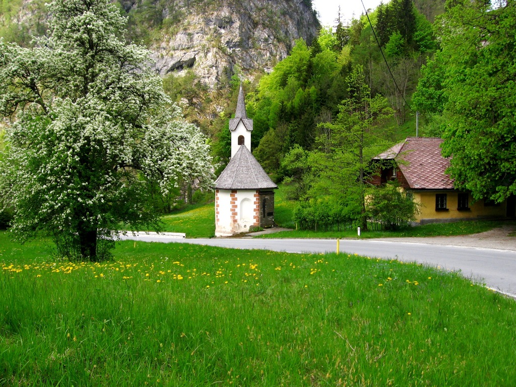 Springtime trip to Loibltall - Austria 