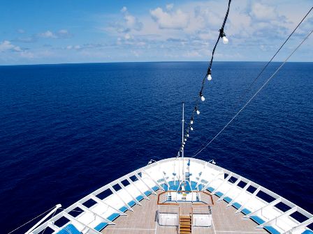 Take a cheap cruise to Bahamas