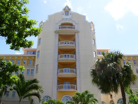 Investment Bahamas - new hotels