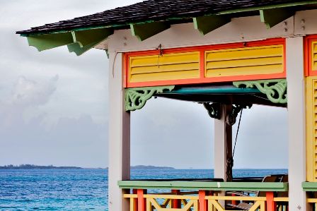 Vacation in Atlantis Bahamas - drink at the beach