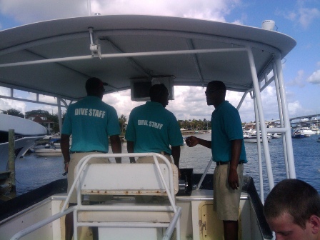 Water sports in Bahamas - diving with Bakamas divers