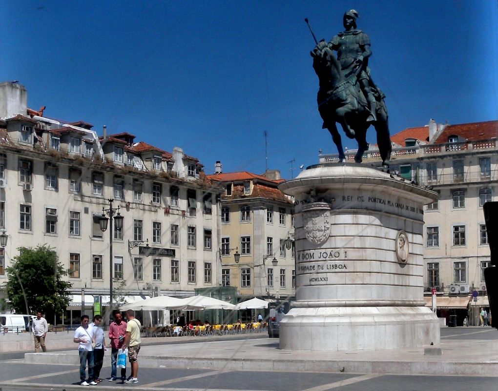 The Praa da Figueira is a large square in the centre of Lisbon, Portugal