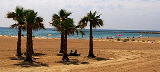 Leisure on the beach of Benidorm