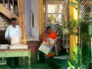 Natives and life in Colombo