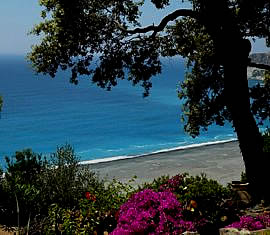 Nonza - Black beach Plage de Baracatoggio Corsica