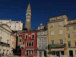 Tartini square and houses in Venetian style in Piran