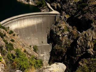 Dam-Gorge-Prunelli-Corsica