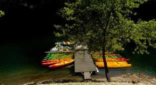 lake-Tolla-boathouse-Corsica