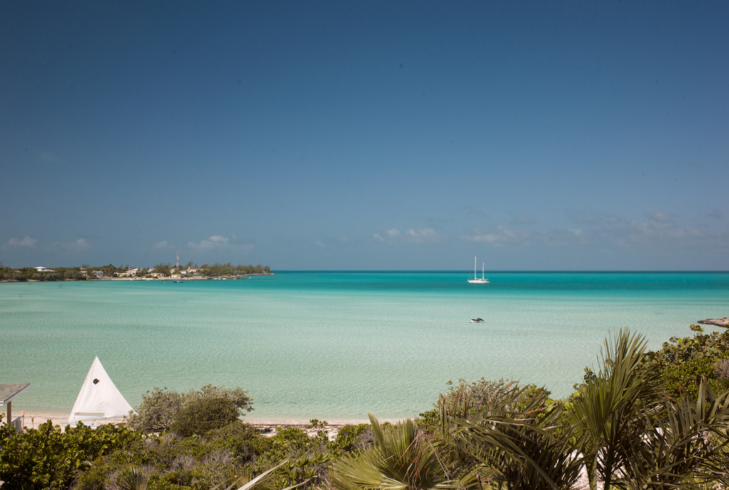 Home rentals - sailling activity on the beach of the bahamas